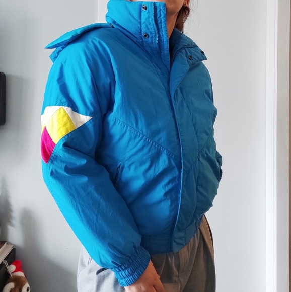 Vintage 90s Puffer Jacket - Picture 2 of 14